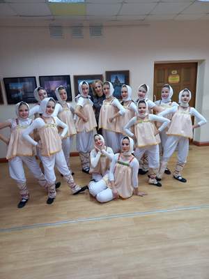 Танцевальный коллектив "Вдохновение", руководитель Алёхина Т.Н.